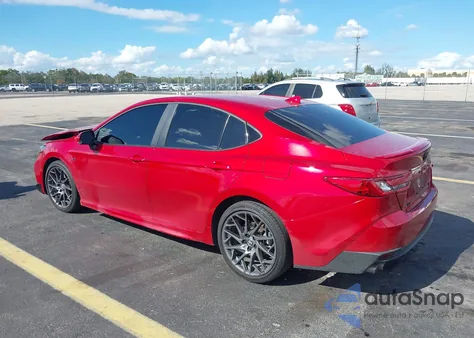 2025 Toyota Camry Se z USA, uszkodzony, nr VIN 4T1DAACKXSU111485